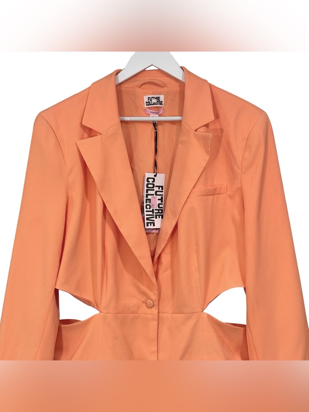 Future Collective x Alani Noelle NWT Orange Cream cutout Blazer Size XXL - Picture 3 of 14